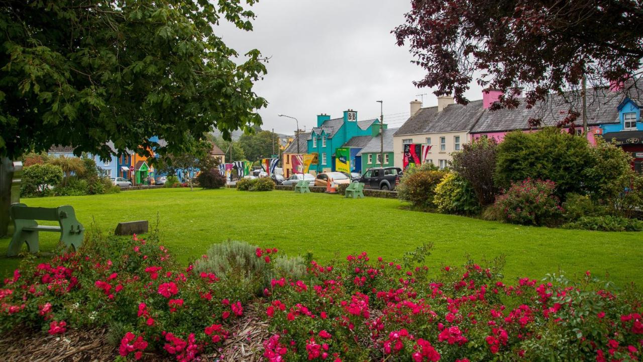 No 14 Village House, Sneem, 4 Bedrooms Sneem